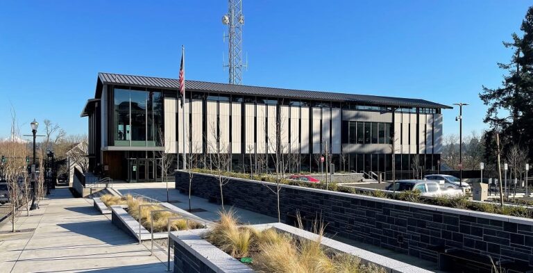 Lake Oswego City Hall